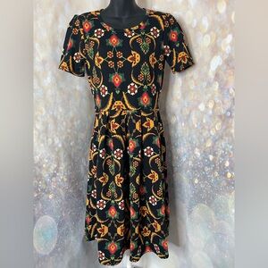 LuLaRoe Amelia Floral Dress Fit & Flare Short Sleeve Size M Pockets!!!